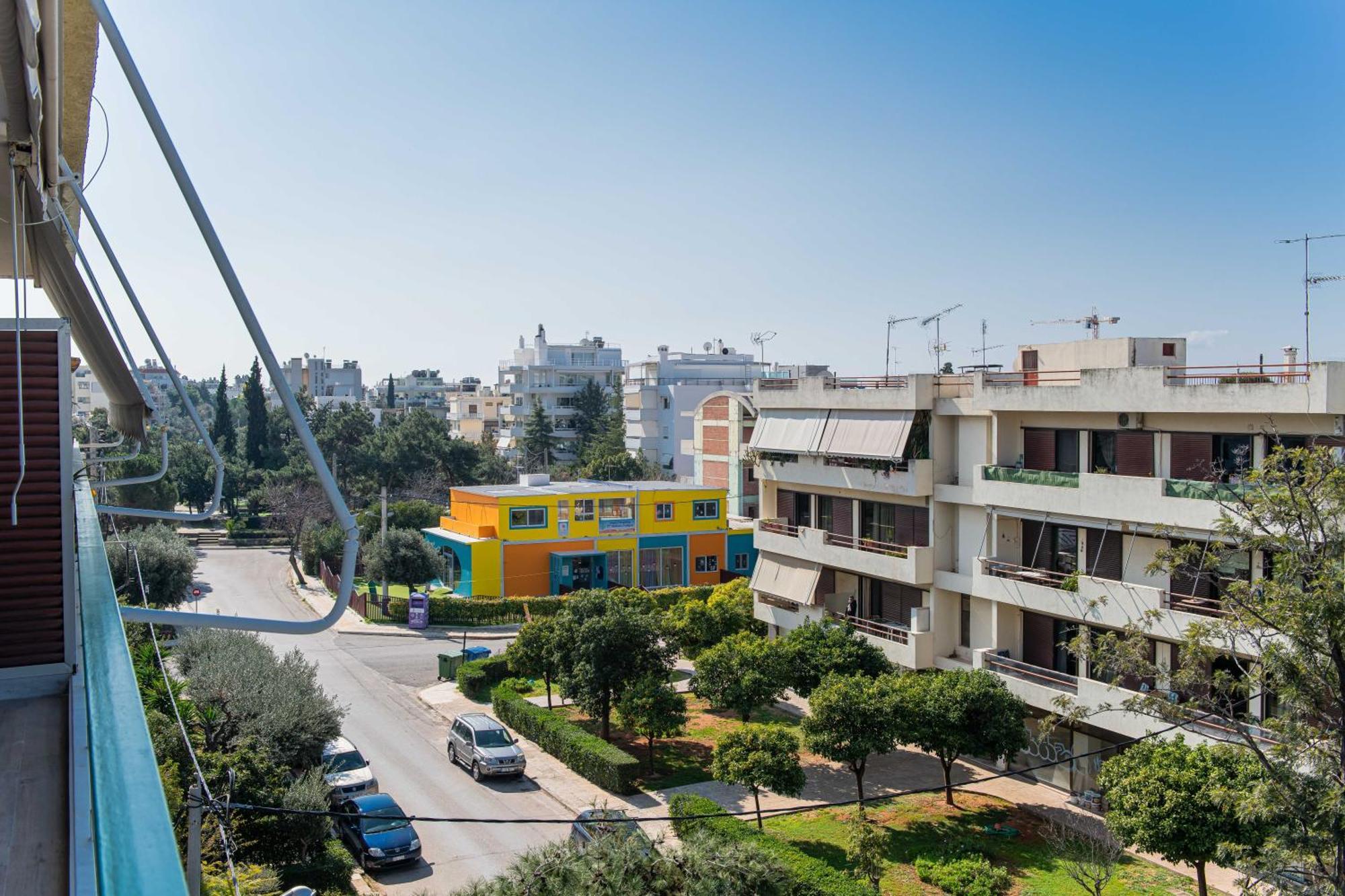 Апартаменты Artsy Spacious Cozy In Glyfada Center *